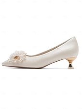voordelige Bruid-Ivoren satijnen pumps met lage hak en kralenstrik voor dames, elegante moderne bruidsschoenen voor een stadsbruiloft