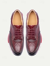 abordables Baskets de Costume-Chaussures de course pour homme en cuir bordeaux – un design sportif et un confort optimal, parfaites pour les mariages décontractés, les événements en plein air et les week-ends.
