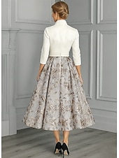  A-linje Ankellengde Gjestekjole til bryllup Formell kjole Aftenkjole Kjole til brudens mor 3/4 ermer Knaphul Elegant Årgang Formell Bryllupsgjest Semi-formelt Jacquard med Belte / bånd Sløyfe(r)