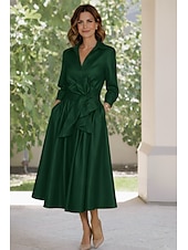 baratos Comprimento do tornozelo-Linha A Longuette Vestido de Derby Vestido Para Mãe dos Noivos Manga Longa Colarinho de Camisa Elegante Vintage Simples Formal Kentucky Derby Tafetá com Laço(s)
