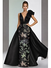  Linha A Tubinho Longo Vestidos de noite Vestido de baile com sobressaia Elegante Brilhante Floral Sem Manga Decote V Festa de Noite Casamento Cetim com Estampa floral Lantejoulas Fenda