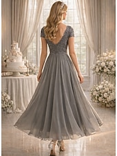 economico Lunghezza alla caviglia-Abito da festa a lunghezza terra A-Line Abito da cocktail Abito per ospiti di matrimonio Abito per la madre della sposa Maniche corte Collo a V Elegante Ospite di matrimonio con Colore Pieno