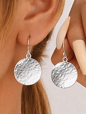 Χαμηλού Κόστους Γυναικείο Σκουλαρίκι-Γυναικεία μποέμ σκουλαρίκια με σφυρήλατο δίσκο, κρεμαστά σκουλαρίκια από ελαφρύ κράμα αλουμινίου, πολύχρωμα vintage chic κοσμήματα για γυναίκες, ιδανικά για καθημερινή χρήση, για διακοπές, παραλία και πάρτι