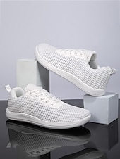voordelige Vrouwen-Women's White Wide Fit Breathable Mesh Sneakers - Lightweight Mesh Walking Shoes for Resort Streets, Vacation Travel &amp; Everyday Casual Comfort