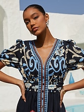  Sommernacht-Maxikleid aus Palmen, leinenartig