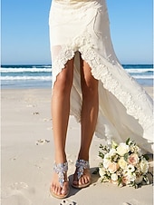 preiswerte Braut-Flache Sandalen mit goldenen Strasssteinen für Damen – elegante T-Riemen-Sandalen im Bohème-Stil für den Sommer, den Strandurlaub und Freizeitausflüge