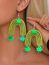 ieftine Accesorii-Cercei acrilici cu trifoi pentru femei, cu tematică de Ziua Sfântului Patrick, cercei ușori cu trifoi și sclipici, bijuterii verzi irlandeze în mai multe stiluri, perfecți pentru parade de sărbători, petreceri și ținute festive.