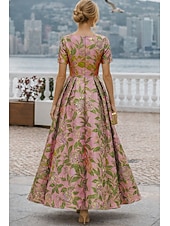  A-linje Ankellengde Formell kjole Cocktailkjoler Elegant Kortermet Båthals Bryllup Cocktailfest Jacquard med Plissert