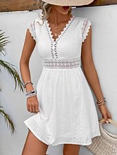 voordelige Witte kanten jurken-Dames Halflange jurk Kanten jurk Witte jurk Jurk met oogjes Elegant Modieus Modern Casual Dagelijks Buiten Normale pasvorm Effen Mouwloos V-hals Zwart Wit Zomer Lente