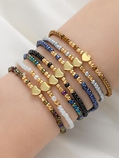 preiswerte Damenarmband-Boho-Armbandset für Damen, farbenfrohe Stretcharmbänder aus Kunstharz mit Herzanhänger, mehrfarbiger, stapelbarer Schmuck für Damen, perfekt für Alltag, Urlaub, Strand und Partys