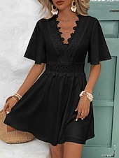 economico Abiti in pizzo bianco-Per donna Mini Abito Abito in Pizzo Abito Bianco Elegante Moda Moderno All'aperto Vacanza Uscire Vestibilità regolare Semplice Manica Corta Scollo a V Nero Bianco Estate Primavera