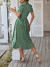 preiswerte Streifen- und geometrische Kleider-Damen Midikleid A Linie Kleid Urlaub Lässig Outdoor Ausgehen Normale Passform Tupfen Kurzarm Umlegekragen Blau Marineblau Weiß Rosa Sommer Frühling