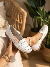abordables Sandalias planas de mujer-Mocasines blancos transpirables con recortes para mujer con bordado floral, plantilla acolchada suave, elegantes zapatos mocasín casuales y cómodos, perfectos para caminar, viajar, picnics y fiestas