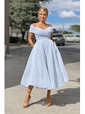 economico Abiti da cocktail-Linea ad A Lunghezza Tè Abiti da Cocktail Abiti da festa Vintage Anni 1950 Senza Maniche Senza Spalle Ospite di nozze Tulle con Pieghe