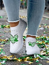  kvinnehjerte til St. Patricks dag &Flyknit-sneakers med kløvertrykk - elastiske, pustende slip-on-sko til irsk parade, høytidsfest og reiser &hverdagskomfort