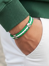 お買い得  聖パトリックの日-男性用のセントパトリックスデー編み込みフェイクレザーブレスレット、グリーンとホワイトの編み込みリストバンド、メタルクラスプ付き、男性用カジュアルアイリッシュスタイルジュエリー、ホリデーパレード、パーティー、お祭りの装いに最適