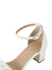 cheap Bride-Women's Ivory White Block Heel Sandals with Pearl Detail - Elegant Bridal Shoes for Garden Weddings