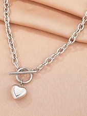 preiswerte Halsketten &amp; Anhänger-1 Stück Anhänger Halskette Halskette For Damen Täglich Straße Geschenk Edelstahl Liebe