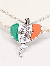 ieftine Accesorii-Colier pentru femei cu trifoi de Ziua Sfântului Patrick, pandantiv verde cu breloc din aliaj durabil, mai multe stiluri, inclusiv trifoi și potcoavă, bijuterii festive irlandeze pentru parade, petreceri și ținute de sărbătoare.