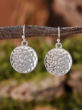 Χαμηλού Κόστους Γυναικείο Σκουλαρίκι-Γυναικεία μποέμ σκουλαρίκια με σφυρήλατο δίσκο, κρεμαστά σκουλαρίκια από ελαφρύ κράμα αλουμινίου, πολύχρωμα vintage chic κοσμήματα για γυναίκες, ιδανικά για καθημερινή χρήση, για διακοπές, παραλία και πάρτι