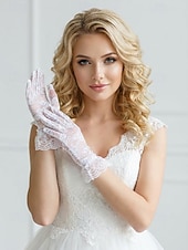 baratos Casamento ACC-Luvas femininas de poliéster com renda, design floral elegante e transparente, macias e leves, estilo clássico vintage em diversas cores, ideais para noivas, casamentos, festas noturnas, formaturas e eventos formais.