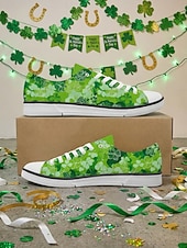 billiga Kvinno skor-Låga sneakers i canvas med grönt klövertryck för dam, St. Patrick's Day - klassiska snörskor för vardagsbruk, irländsk parad, julfest och gatufestival &amp;vardagskläder