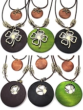 cheap Accessories-Women's St. Patrick's Day Green Shamrock Necklace in Wood and Alloy, Festive Multi-Color Irish Accessories for Women, Perfect for Holiday Parties and Parades.