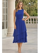economico Set di abiti per la mamma-Tubino Colonna Lunghezza Tè Abito da invitata a nozze Abito da cerimonia per signora Manica 3/4 Collo gioiello Elegante Ospite di nozze Chiffon Con Stola con Arricciatura