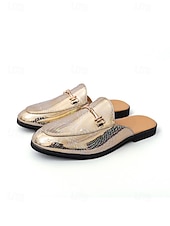 abordables Loafers-Men's Faux Leather Green Textured Slip-On Loafers, Elegant and Bold Wedding Shoes for Special Occasions