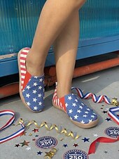  Röda blå patriotiska USA 250-årsjubileums slip-on sneakers för kvinnor - bekväma canvasskor med flaggtryck för fester, parader, avslappnade utflykter och festliga tillfällen