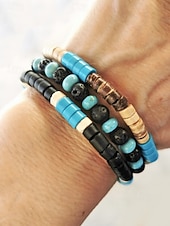 economico Gioielli da uomo-set di bracciali bohémien da uomo, materiali misti con turchese e pietra lavica, perfetti per le vacanze e per l'uso quotidiano casual