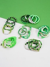 ieftine Accesorii-Set de brățări cu mărgele pentru femei de Ziua Sfântului Patrick, brățări cu pandantive din rășină și aliaj, bijuterii cu litere irlandeze cu trifoi în mai multe stiluri, perfecte pentru parade de sărbători, petreceri și ținute festive