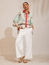 economico Bluse e camicie-Camicia etnica in raso setoso con maniche a pipistrello e motivo totem.