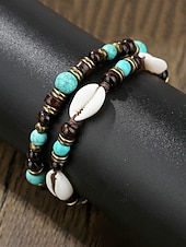 economico Gioielli da uomo-Set di due bracciali da uomo in stile boho, con perline di legno, turchese e conchiglia, perfetti per le vacanze al mare e per uno stile casual quotidiano.