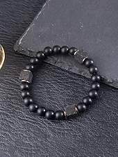 abordables Accessoires de vacances-Bracelet pour homme en perles de pierre volcanique, deux styles, perles de lave noire mate, bijou tendance et décontracté, parfait pour le quotidien et les voyages.