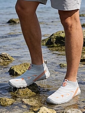 economico Uomini-scarpe da uomo per acque bianche: perfette per gli sport acquatici, i giochi in spiaggia e il relax a bordo piscina