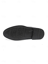 abordables Hombres-Botas de combate marrones para hombre con cordones, cremallera lateral y detalle de cadena. Botines para festivales de música, conciertos, eventos al aire libre, estilo urbano, fiestas y un estilo robusto y llamativo.