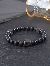 abordables Accessoires de vacances-Bracelet pour homme en perles de pierre volcanique, deux styles, perles de lave noire mate, bijou tendance et décontracté, parfait pour le quotidien et les voyages.