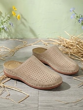 baratos Socas &amp; Mules de mulher-Mules femininas perfuradas, estilo slip-on – sapatos brancos em couro sintético com salto confortável para uso diário, passeios casuais e um estilo descontraído de verão.
