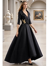 baratos Vestidos de Festa em A-Linha A Longo Vestido formal Vestidos de noite Elegante Manga Longa Decote V Carnaval Formal Bolsos Cetim com Miçangas Apliques