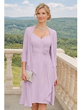 baratos Conjuntos de vestidos para mamãe-Duas Peças Tubinho Até os Joelhos Vestido de convidada de casamento Vestido Para Mãe dos Noivos Manga 3/4 Decote Princesa Elegante Tamanhos Grandes Convidado do casamento Igreja Chiffon Renda