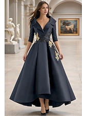 baratos Vestidos de Festa em A-Linha A Longo Vestido formal Vestidos de noite Elegante Manga Longa Decote V Carnaval Formal Bolsos Cetim com Miçangas Apliques