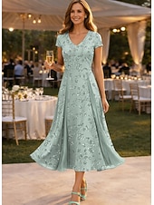 economico Set di abiti per la mamma-Due Pezzi Linea ad A Lunghezza Tè Abito da invitata a nozze Abito da cerimonia per signora Manica Corta Scollo a V Elegante Semplice Lussuoso Formale Ospite di nozze Chiffon Crêpe con Pizzo Perline