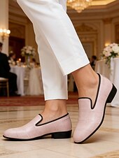 tanie Loafery-Męskie jasnoróżowe mokasyny z wytłoczonym wzorem krokodyla, minimalistyczny, wsuwany design, wyrafinowany, elegancki styl, idealne na wesela i formalne wyjścia