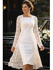 billige Mammas kjolesett-Todelt Linjeform Knelengde Gjestekjole til bryllup Kjole til brudens mor Ermeløs Firkantet hals Elegant Bryllupsgjest Bryllupsfest Kirke Chiffon Blonder Jakke kjoler med Ensfarget