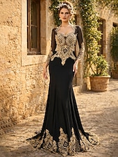 economico Abiti da ballo-Sirena Tromba Strascico da Corte Abito da ballo con mantello Abito da Sera Abito formale Vintage Brillanti Brillare &amp; Splendere Manica Lunga Collo Alto Halloween Ospite di nozze Raso Tulle con