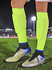 preiswerte Zubehör-Fußball-Schienbeinschoner für Herren, aus Polyester, in verschiedenen Farben und Größen für Erwachsene und Jugendliche, geeignet für Fußballtraining, Spielbetrieb und Mannschaftstraining.