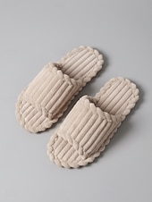 Недорогие Женские тапочки и шлепанцы-Женские темно-красные летние плюшевые домашние тапочки с открытым носком – мягкие, дышащие, с плетеной амортизирующей стелькой для дома, спальни и повседневного комфорта.