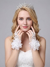 billiga Bröllop ACC-brudhandskar för kvinnor, polyestermaterial, flerfärgade, kronbladsblommönster med strassdetaljer, eleganta spetshandskar perfekta för bröllop, fester och speciella evenemang