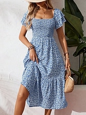 billiga Casual blommiga klänningar-Dam Midiklänning Vardagsklänning Swingklänning Blommig klänning Elegant Mode Modern Utomhus Semester Utekväll Normal Ditsy Floral Kortärmad Fyrkantig hals Blå Svart Rubinrött Purpur Sommar Vår